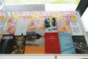 Eit utval bøker av nokre av forfattarane i Harding Puls